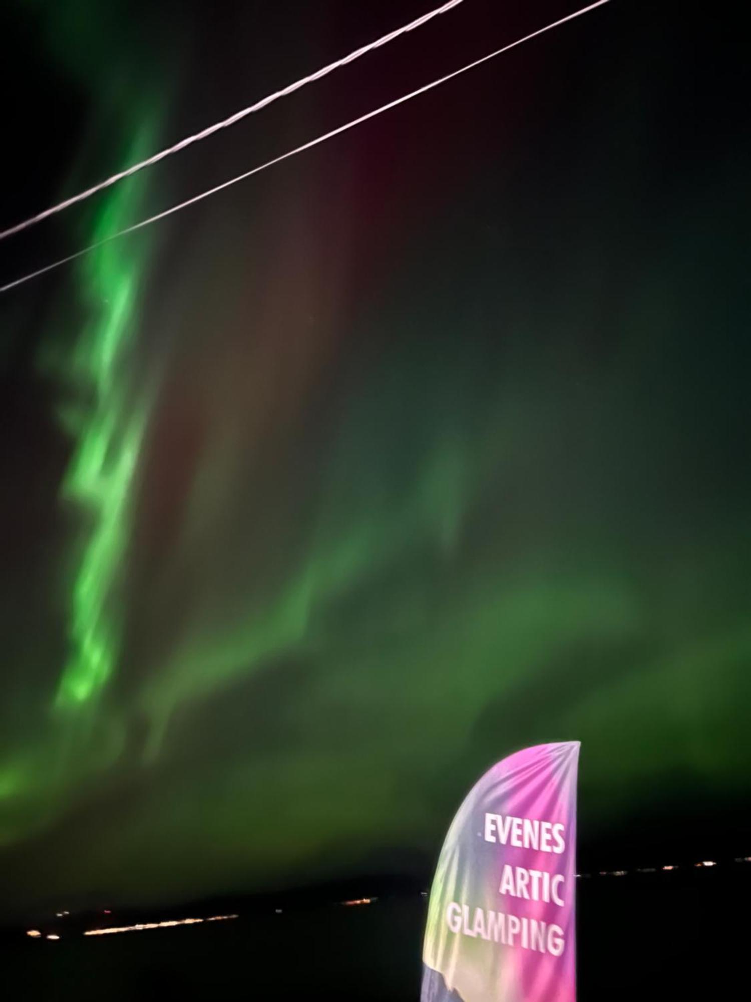 ホテル Evenes Artic Glamping Evenesmarkja エクステリア 写真